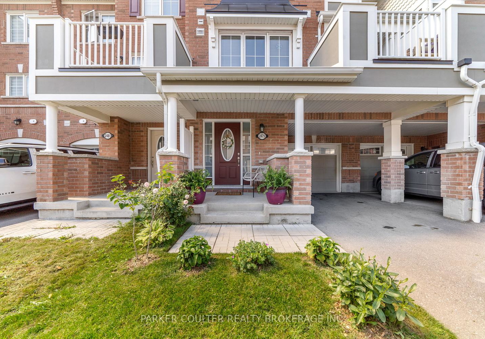 2479-fall-harvest-crescent-pickering-ontario-e12374130