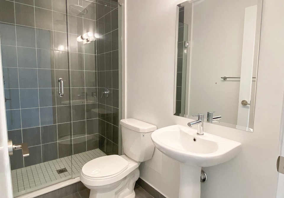 3220-sheppard-avenue-e-scarborough-ontario-e12374255