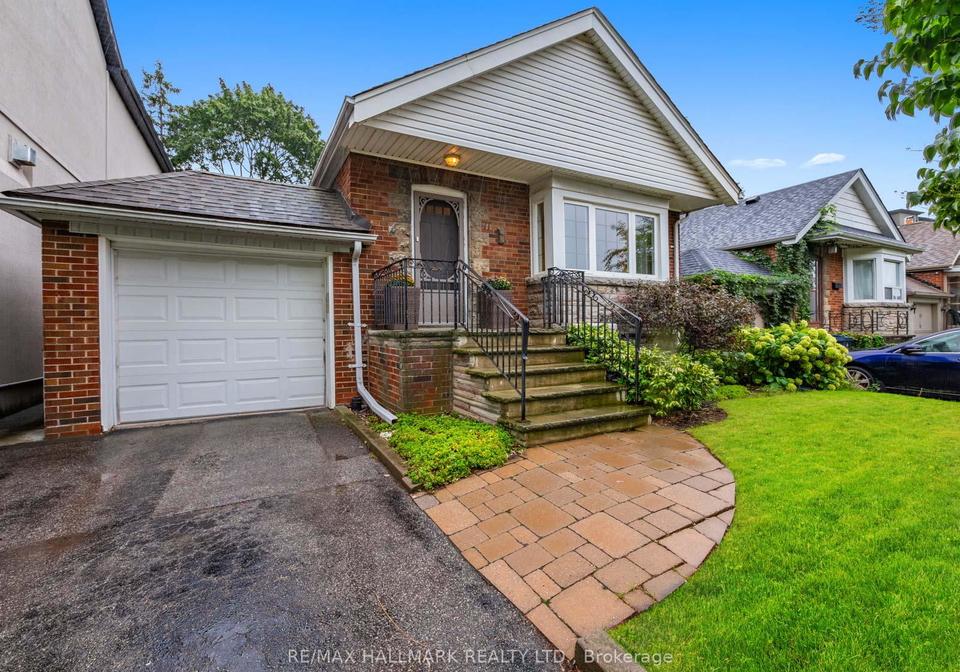 11-briar-dale-boulevard-scarborough-ontario-e12374631