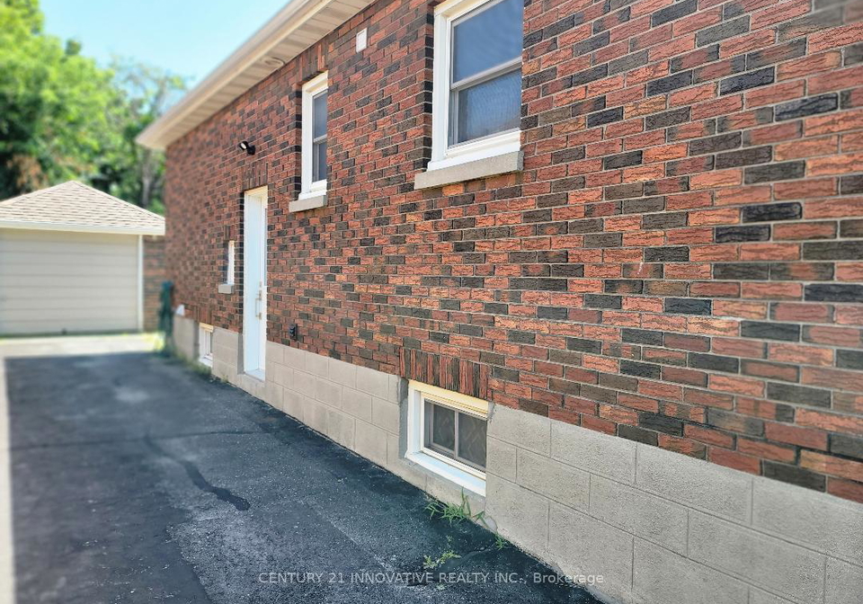 255-huron-street-oshawa-ontario-e12374919