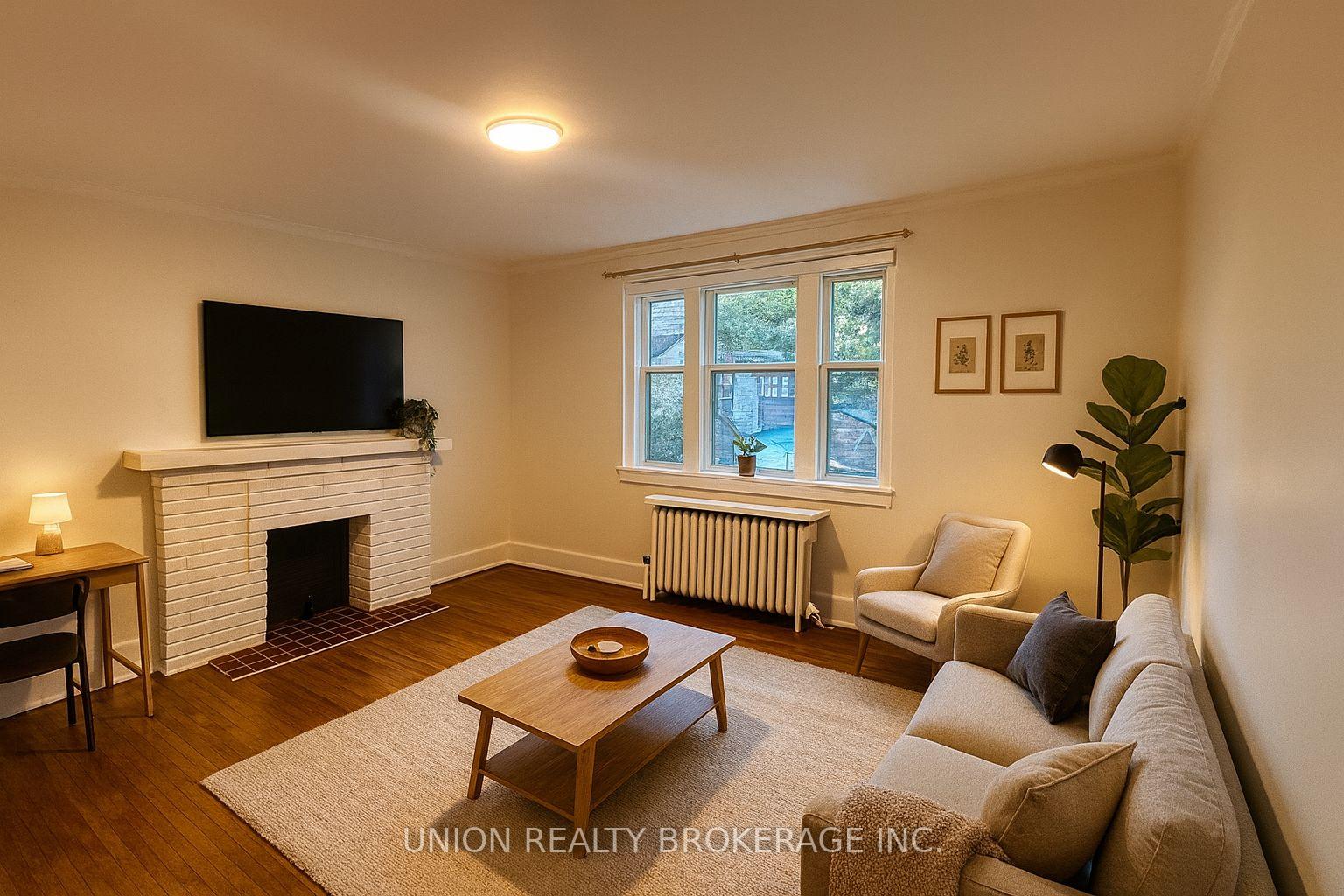 2453-queen-street-e-toronto-ontario-e12375008