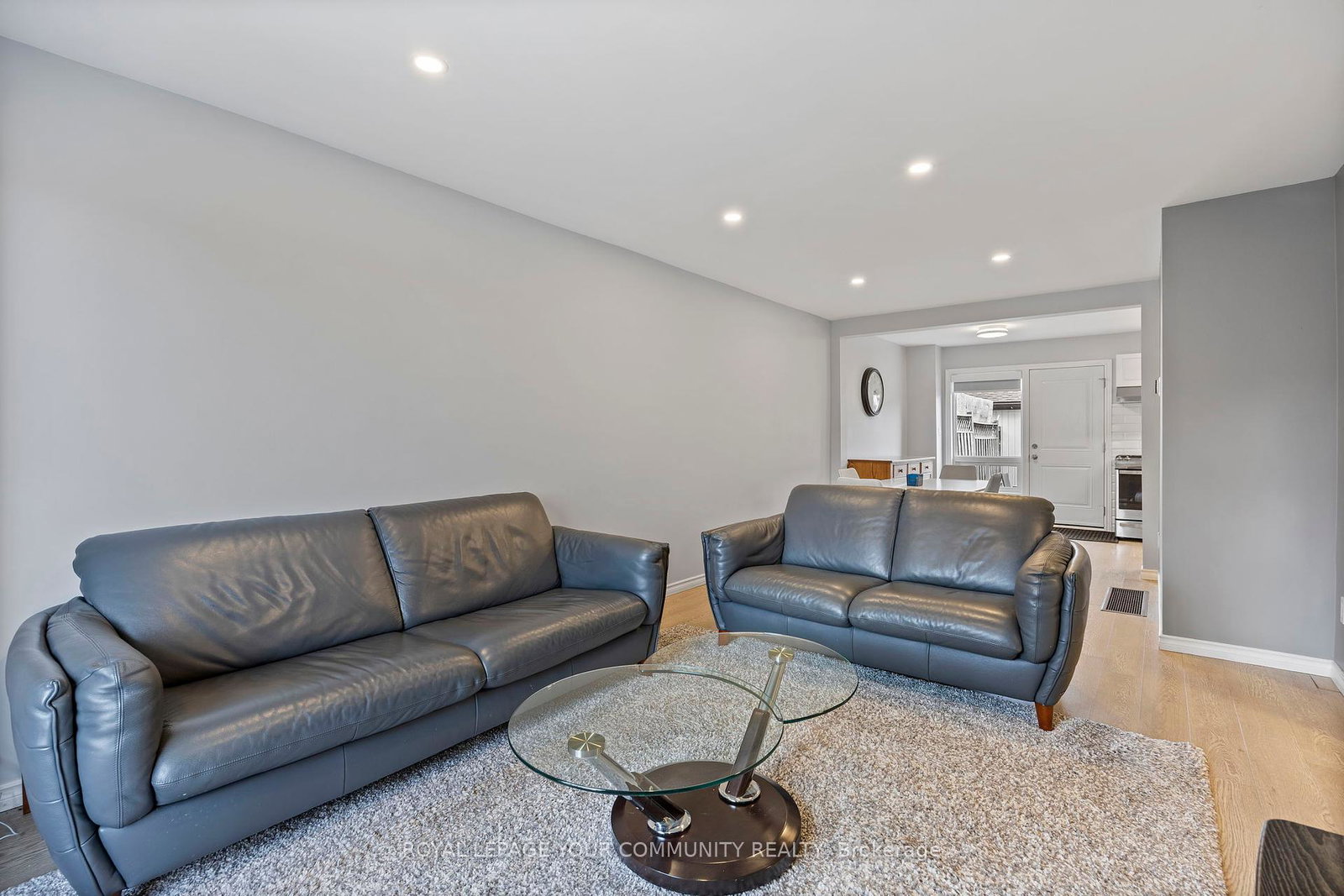 16-patience-lane-ajax-ontario-e12375208