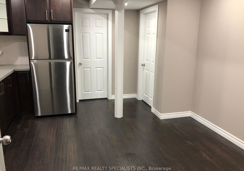 trefoil-court-scarborough-ontario-e12375268