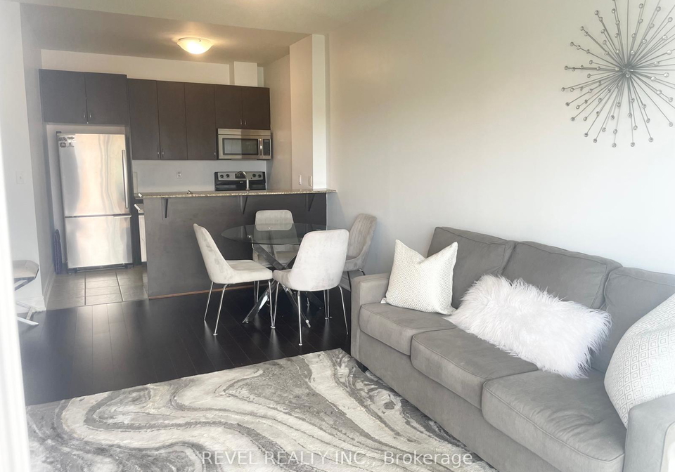 1-sidney-lane-clarington-ontario-e12375489