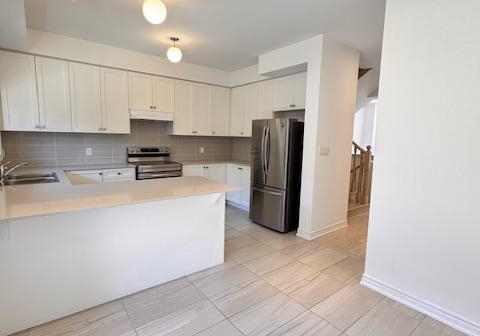 25-steamboat-way-whitby-ontario-e12376112