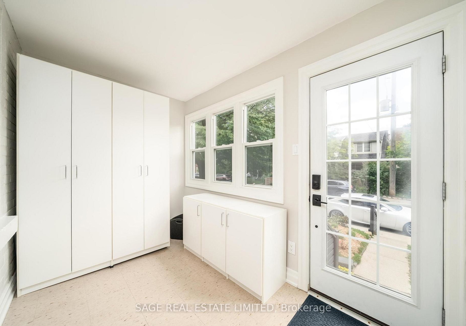 156-bastedo-avenue-toronto-ontario-e12376381