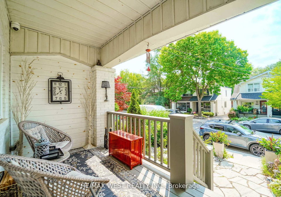 46-rhyl-avenue-toronto-ontario-e12376504