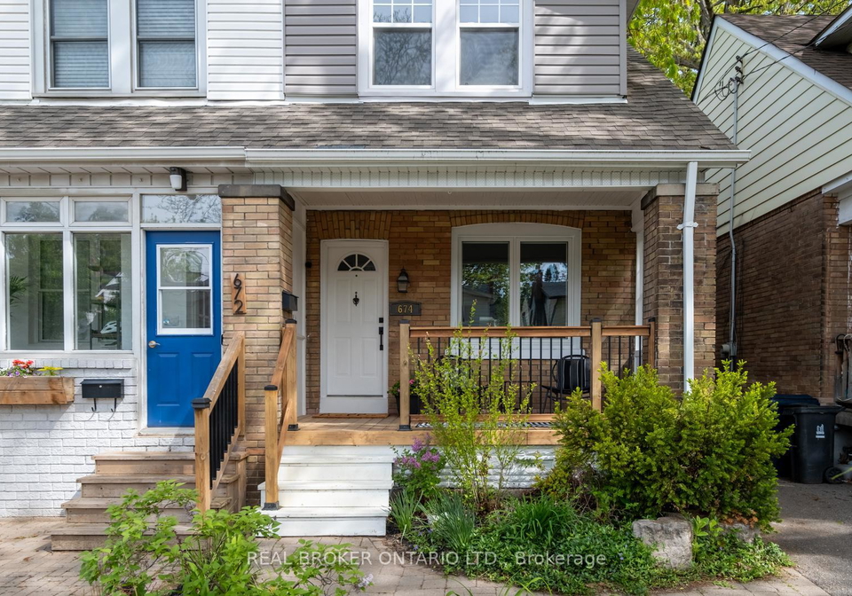 674-milverton-boulevard-east-york-ontario-e12376635