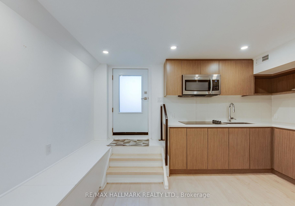210-parkmount-road-toronto-ontario-e12376748