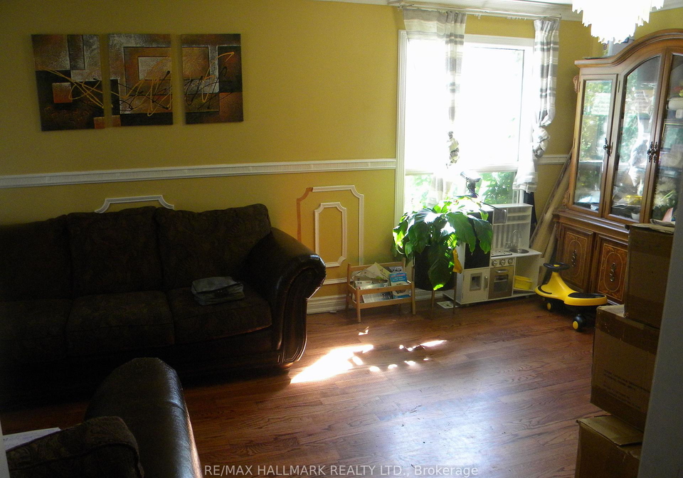 184-reed-drive-ajax-ontario-e12376755