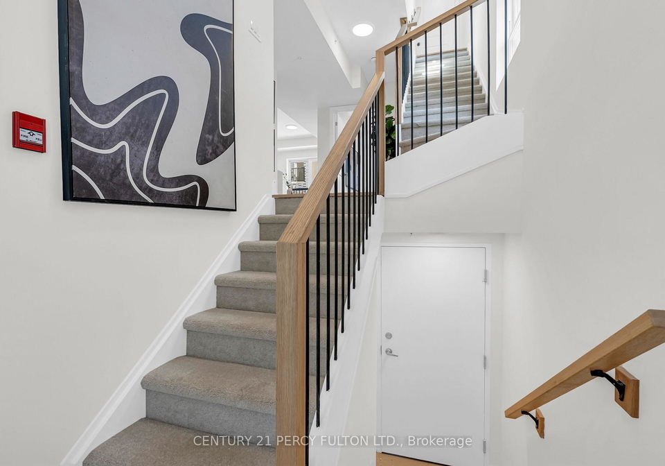 400-mary-street-whitby-ontario-e12376757