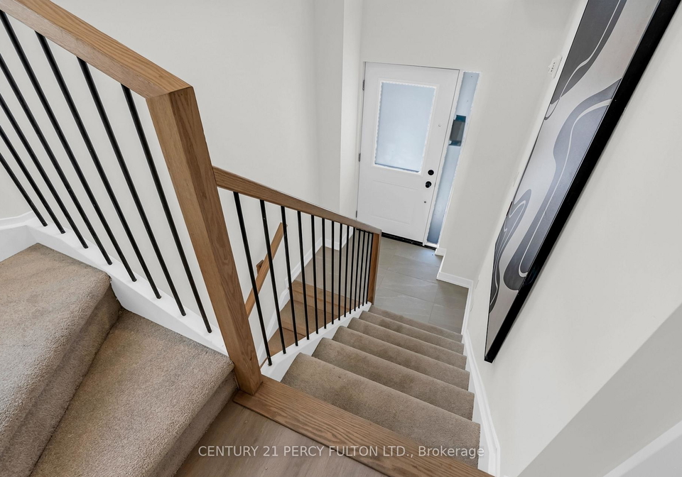 400-mary-street-whitby-ontario-e12376757