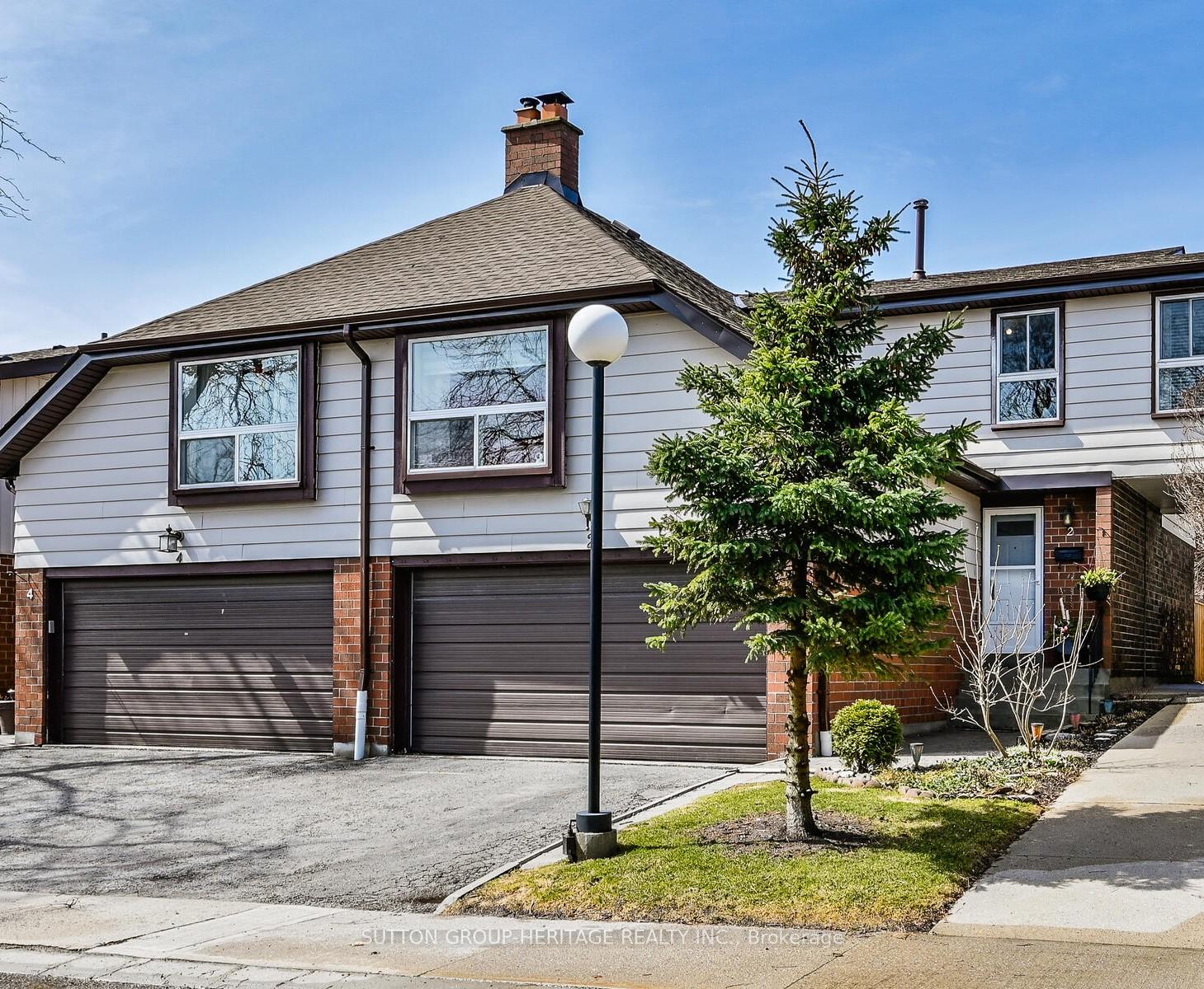 2-cook-lane-ajax-ontario-e12377129