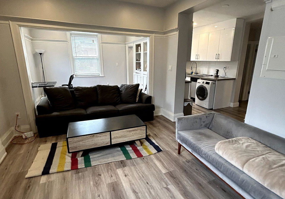 1480-dundas-street-e-toronto-ontario-e12377608