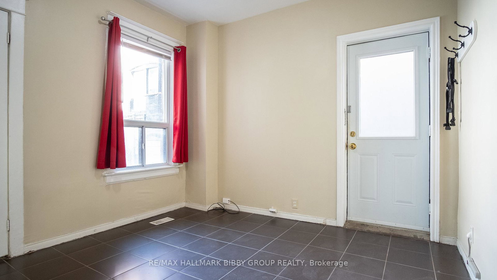 560-jones-avenue-toronto-ontario-e12378074