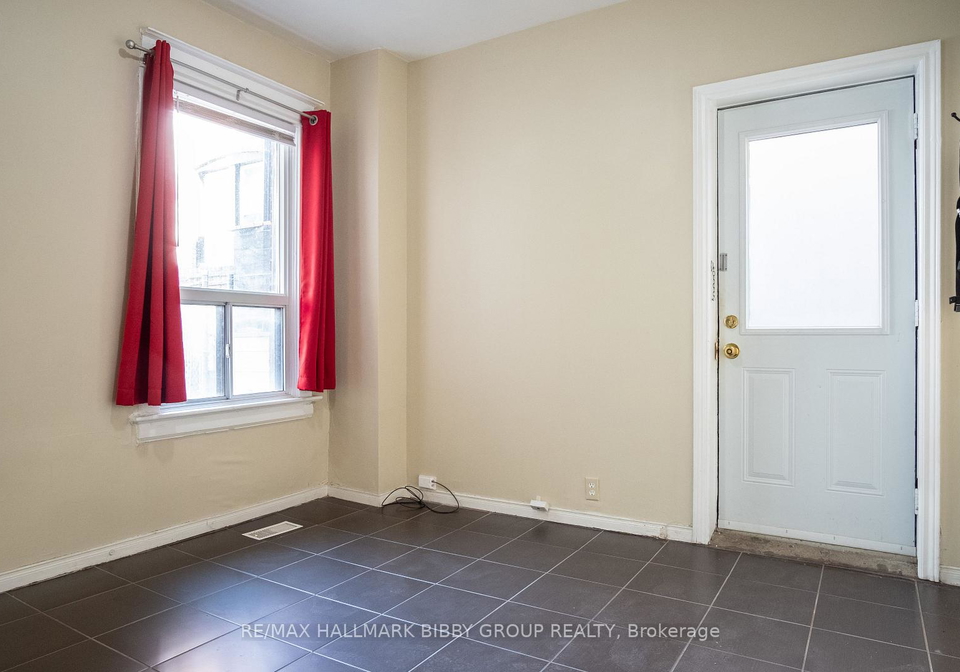 560-jones-avenue-toronto-ontario-e12378074