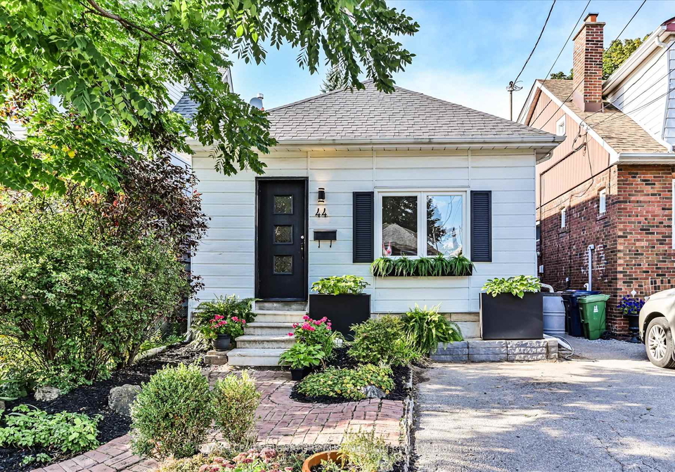 44-crewe-avenue-east-york-ontario-e12378168