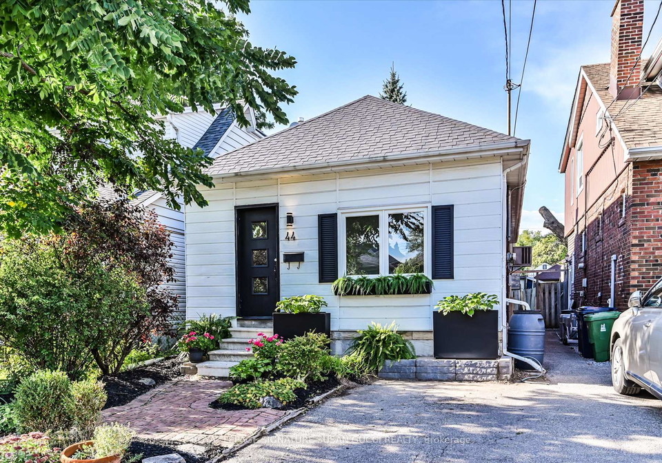44-crewe-avenue-east-york-ontario-e12378168