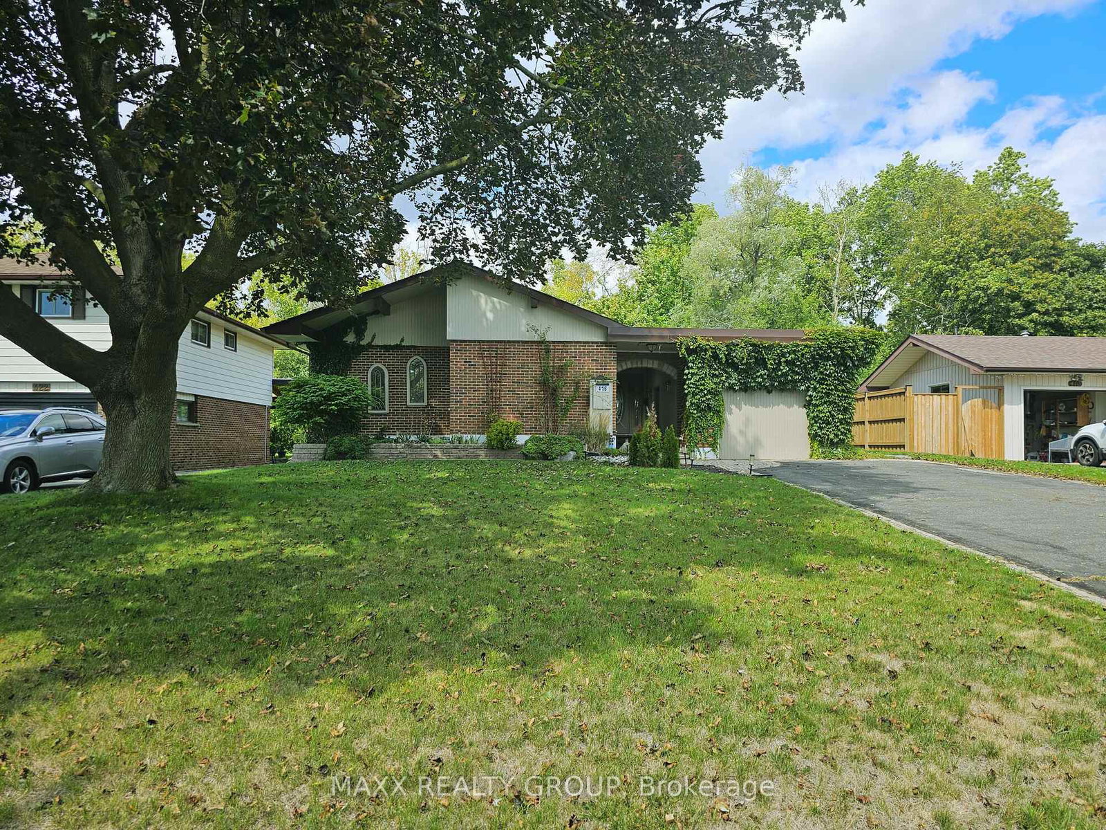 416-jane-avenue-oshawa-ontario-e12379000