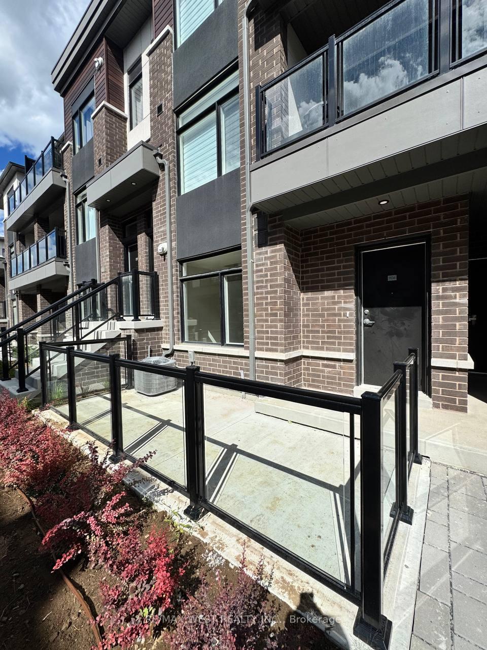 1695-dersan-street-pickering-ontario-e12379553