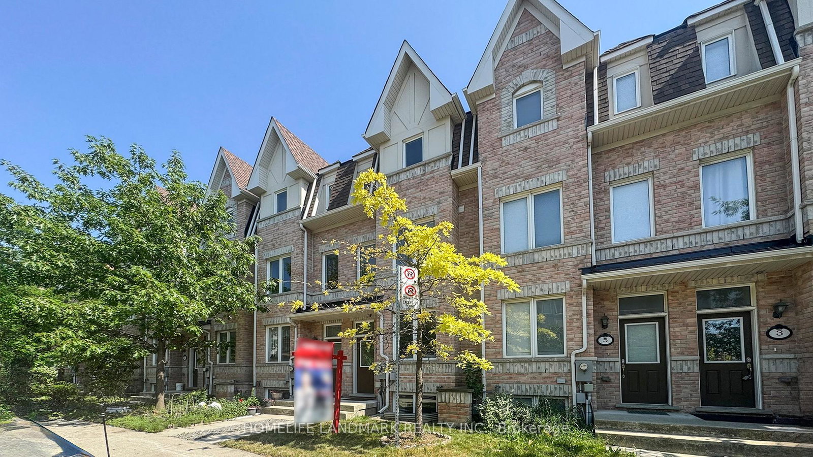 7-kawneer-terrace-scarborough-ontario-e12379558