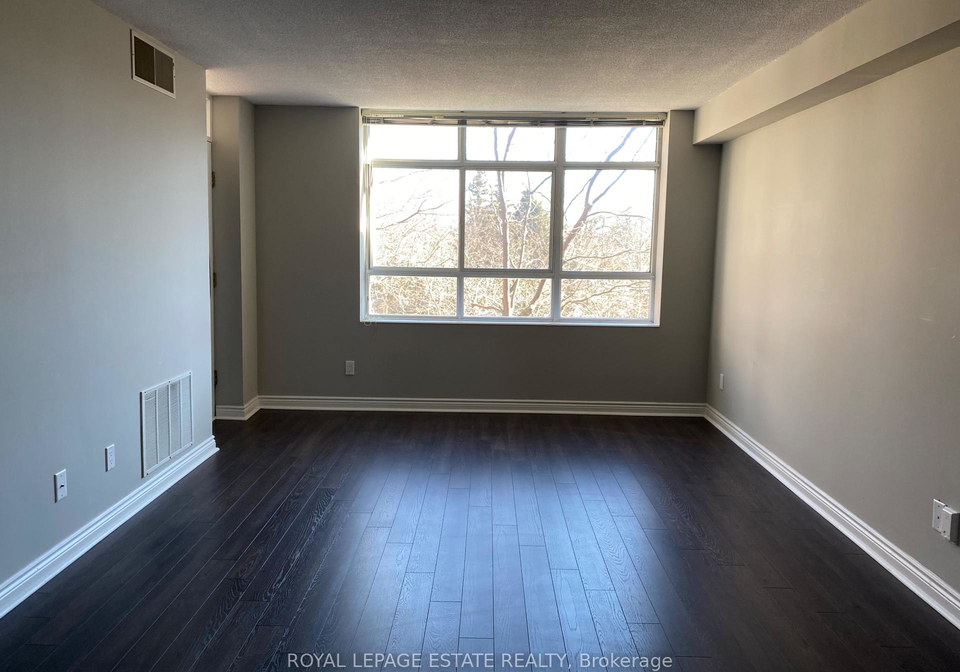 1091-kingston-road-scarborough-ontario-e12379580