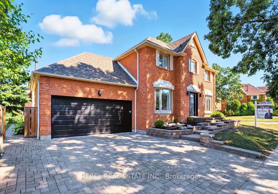1-maplewood-drive-whitby-ontario-e12379598