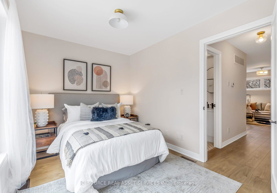159-logan-avenue-toronto-ontario-e12379693