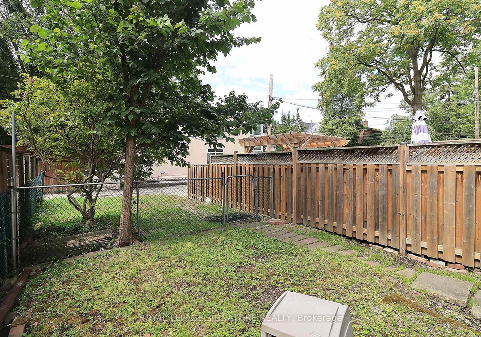 360-logan-avenue-toronto-ontario-e12380011