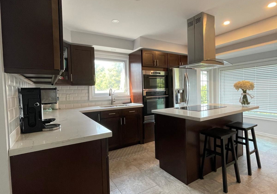 12-horseshoe-drive-whitby-ontario-e12380018