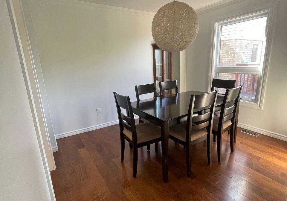 12-horseshoe-drive-whitby-ontario-e12380018