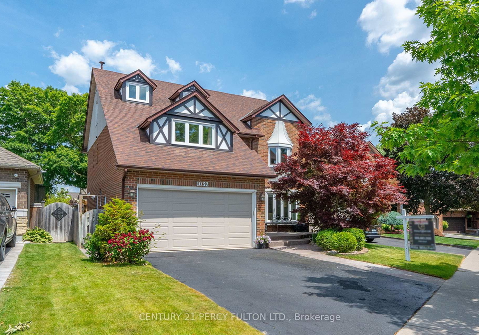 1032-rambleberry-avenue-pickering-ontario-e12380396