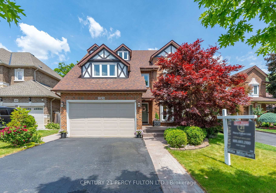 1032-rambleberry-avenue-pickering-ontario-e12380396