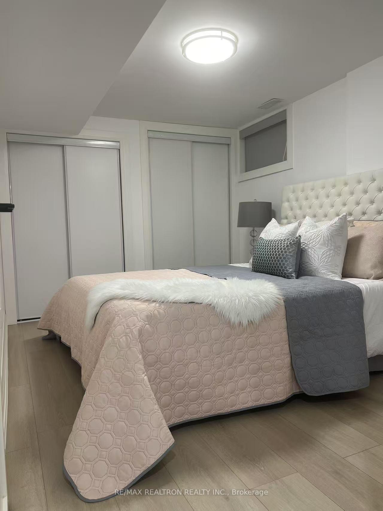 85-springdale-boulevard-east-york-ontario-e12380726