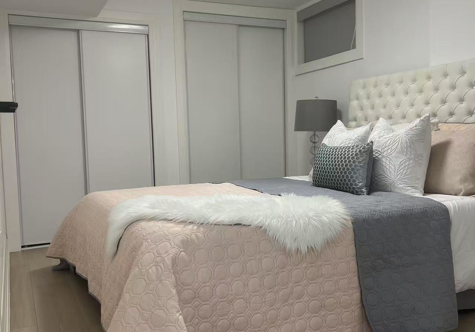 85-springdale-boulevard-east-york-ontario-e12380726