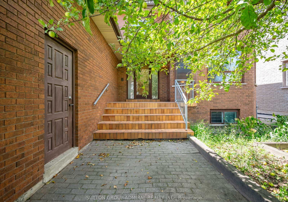 150-maybourne-avenue-scarborough-ontario-e12380998