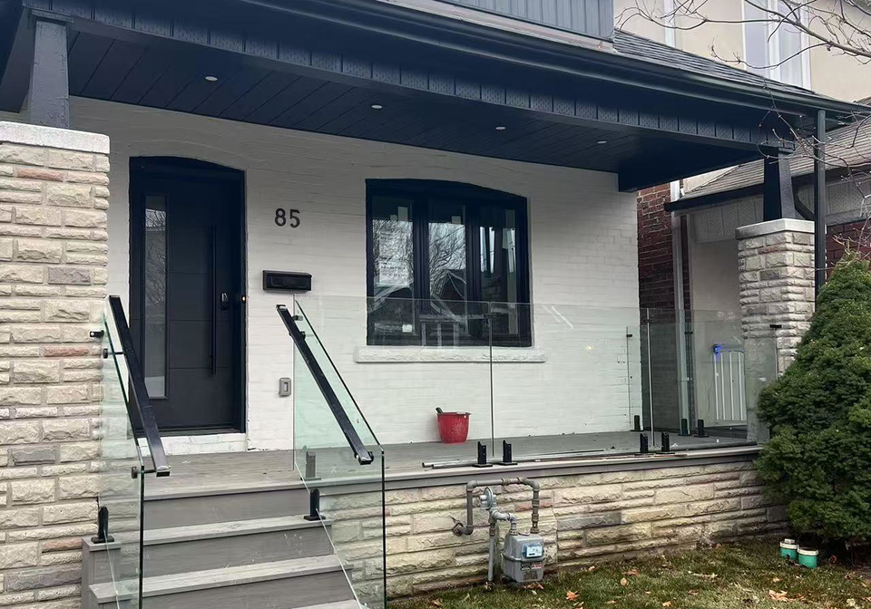 85-springdale-boulevard-east-york-ontario-e12381025