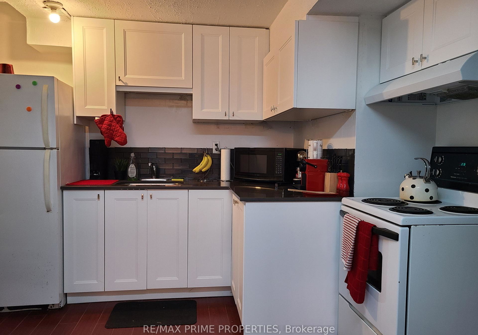 1629-marshcourt-drive-pickering-ontario-e12382058