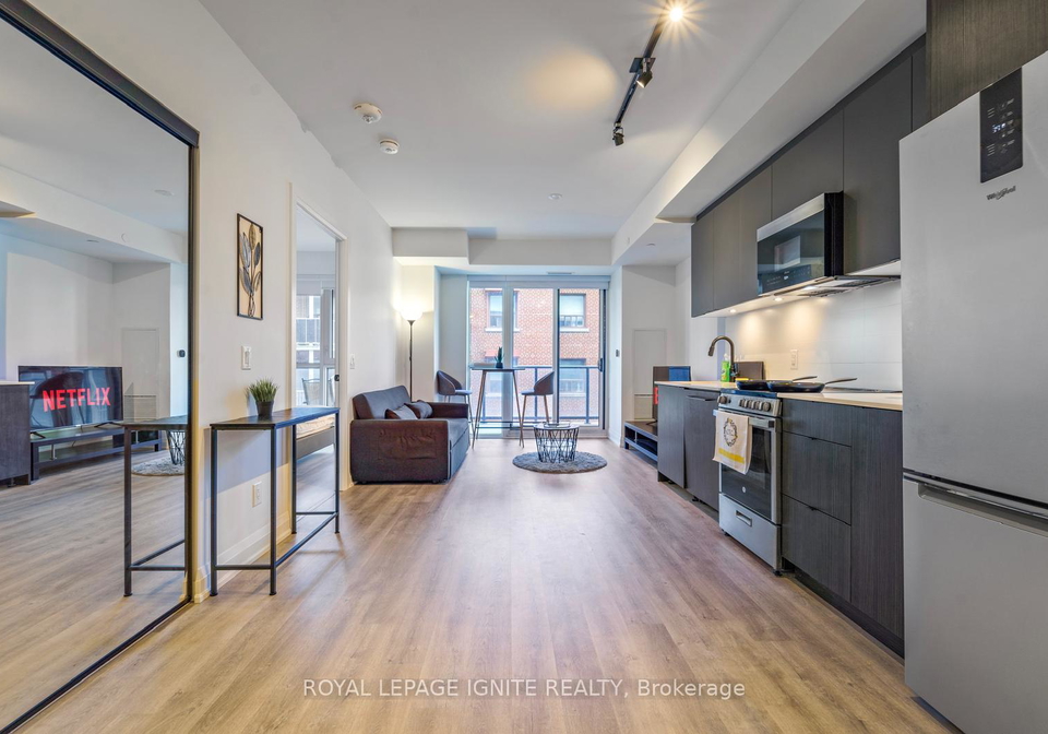 2369-danforth-avenue-toronto-ontario-e12382063