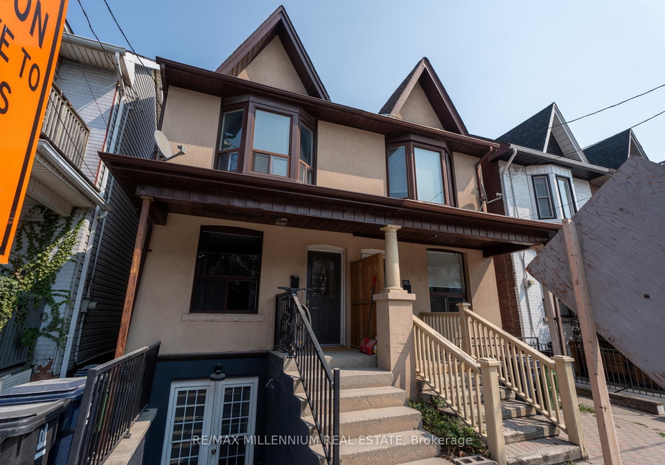797-pape-avenue-east-york-ontario-e12382587