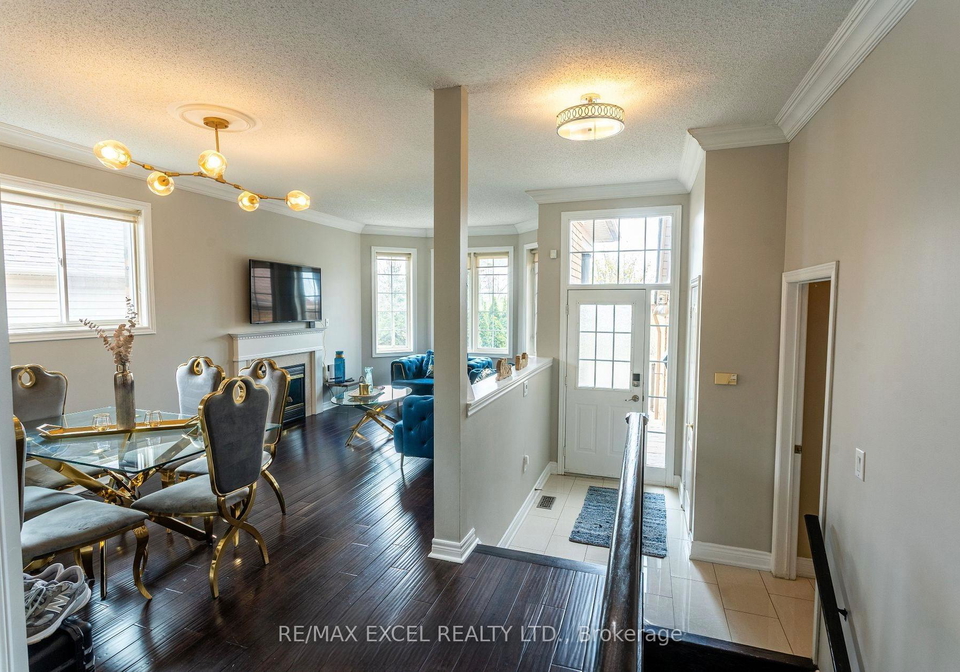 30-amanda-avenue-whitby-ontario-e12382892