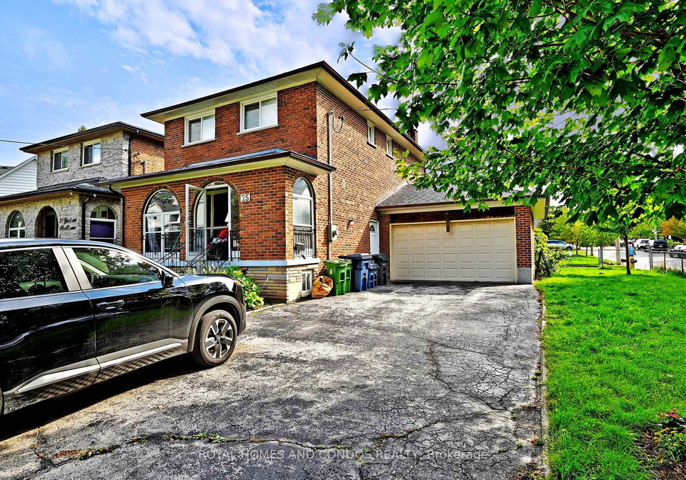 25-goodwood-park-crescent-east-york-ontario-e12383164