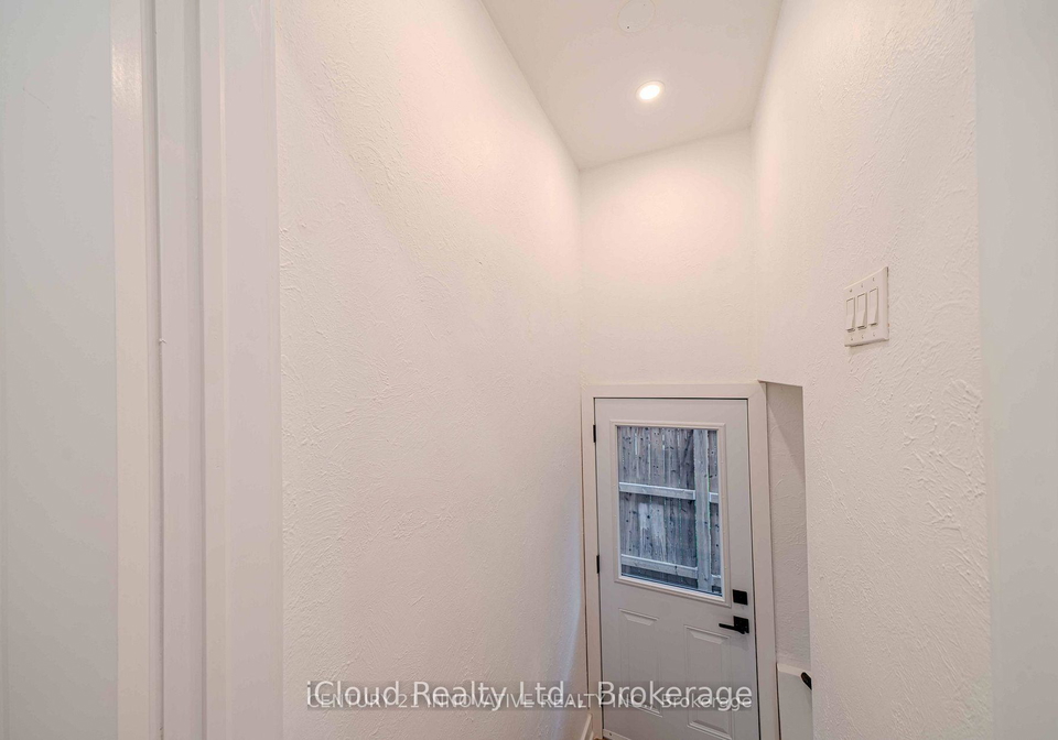 94-lynvalley-crescent-scarborough-ontario-e12383398