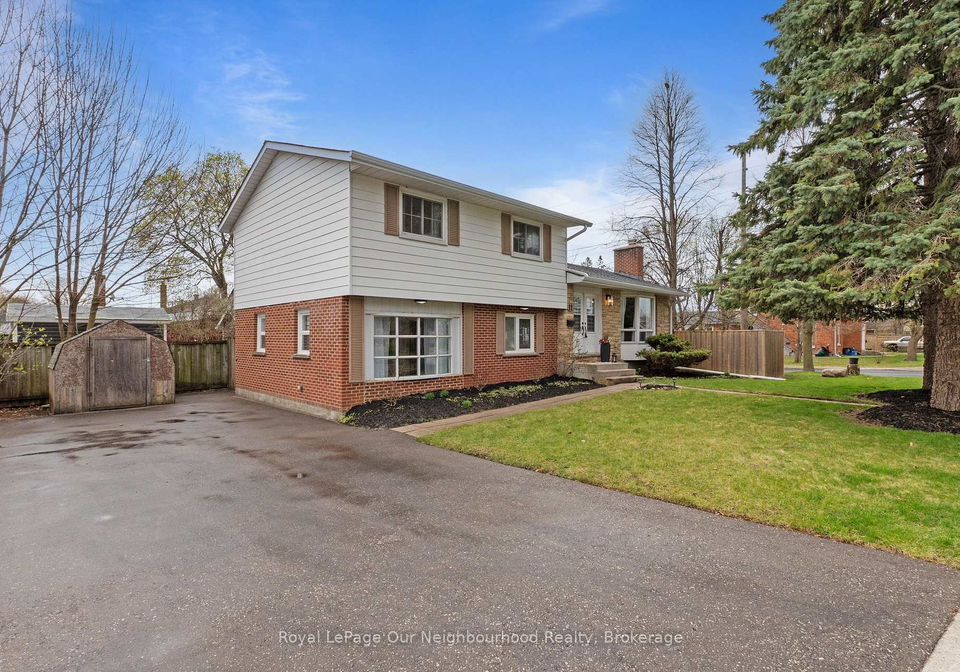 11-ontario-street-clarington-ontario-e12383567