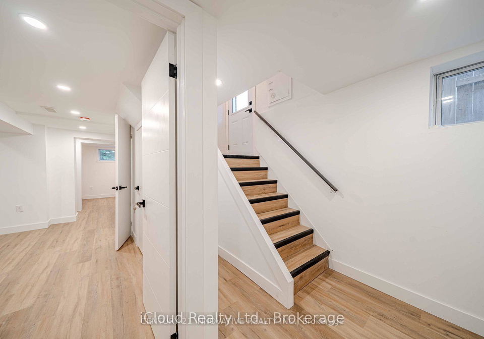 94-lynvalley-crescent-scarborough-ontario-e12383568