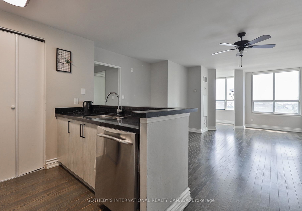 1625-parkway-pickering-ontario-e12383654