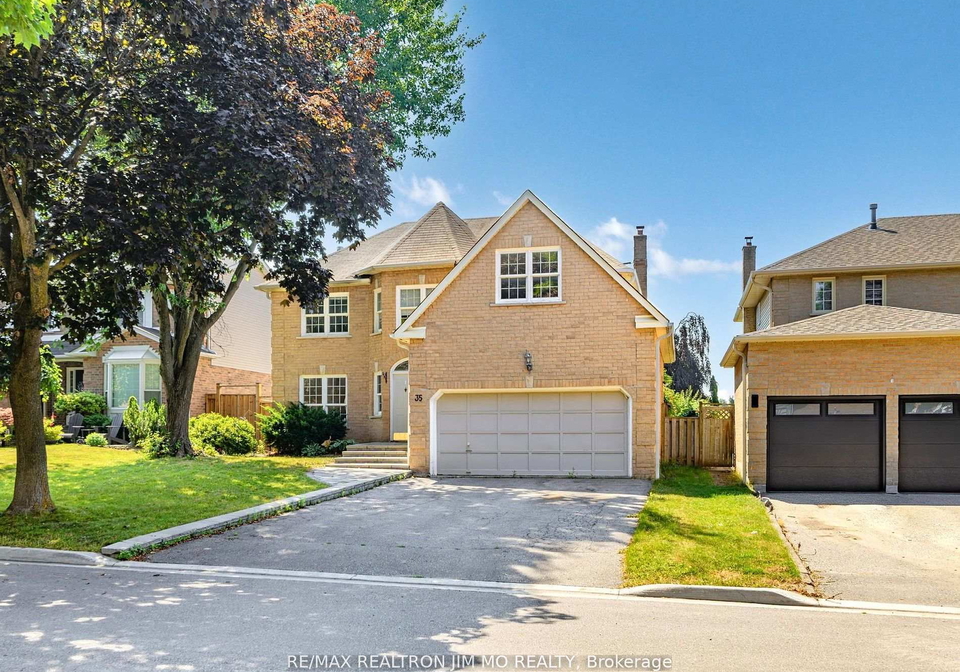 35-flint-crescent-whitby-ontario-e12383675