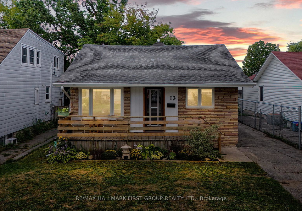 13-elgin-street-ajax-ontario-e12383722