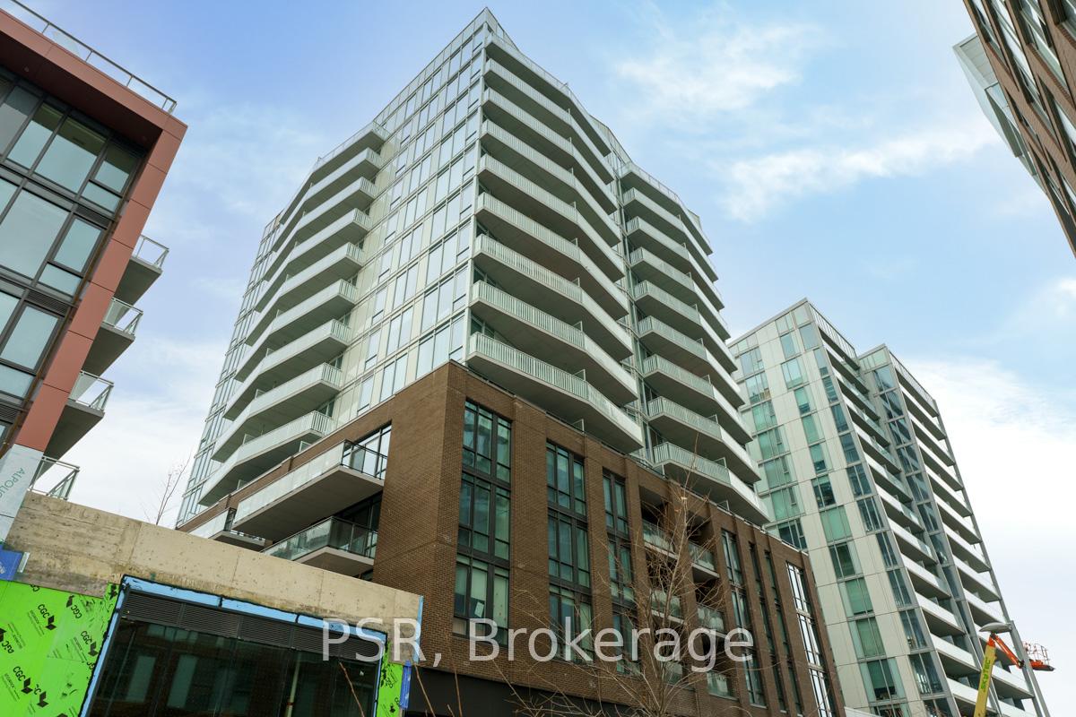 45-baseball-place-toronto-ontario-e12384188