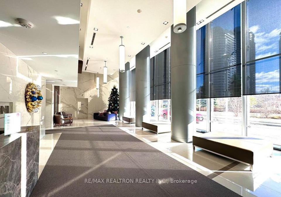 255-village-green-square-scarborough-ontario-e12384322